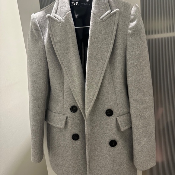 Zara coat - Picture 2 of 3
